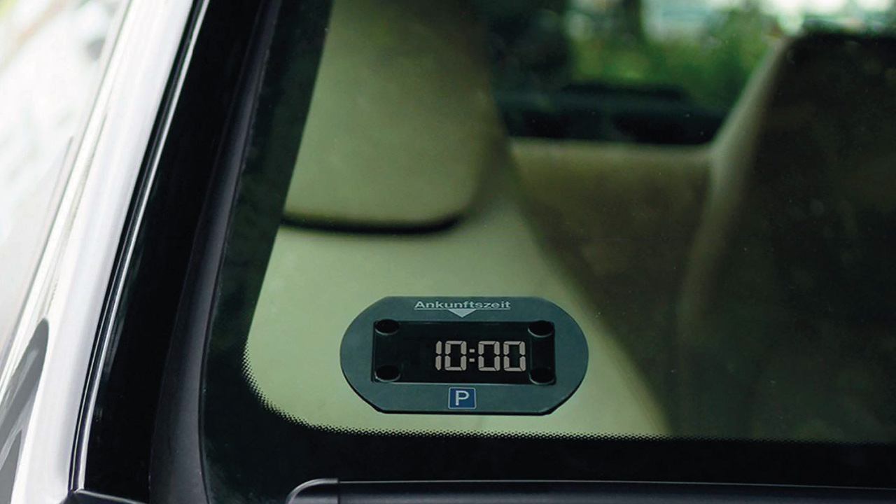 Elektronische Parkscheibe begeistert Autofahrer: Seltener Bußgeld zahlen  und Zeit sparen